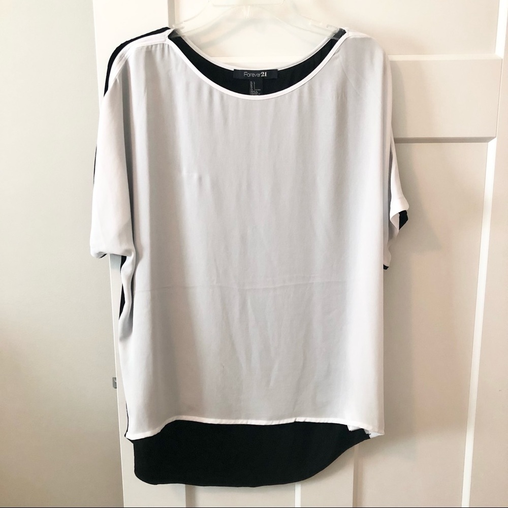 Forever 21 Black & White Colorblock Blouse Mixed Fabric Top Size L
